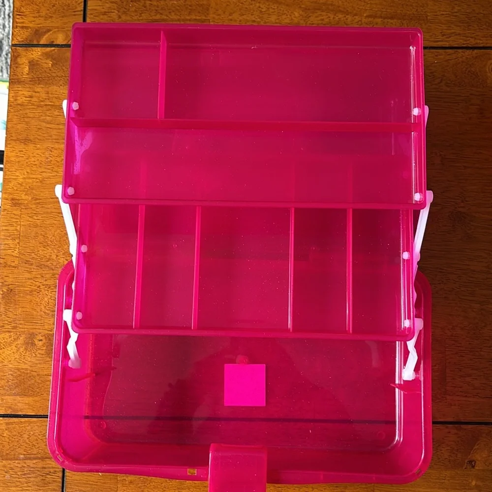 Beauty Case 3 Tiers to organize your makeup & other accessories. New.